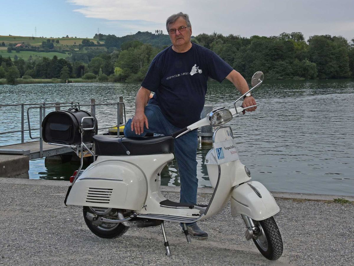 Toni auf seiner Vespa 180SS, Jahrgang 1967