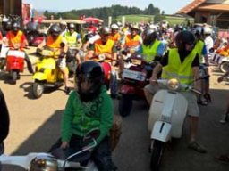 August 2015 Vespatreffen Zell